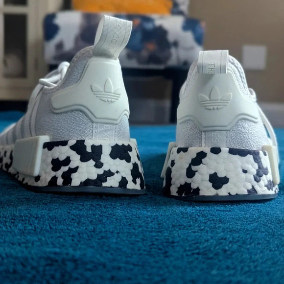 Adidas Originals NMD_R1 | White Black Speckled Boost | Size 9 | GZ4307 - Picture 4 of 6